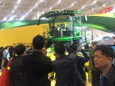 約翰迪爾全線解決方案閃耀全國農(nóng)機展